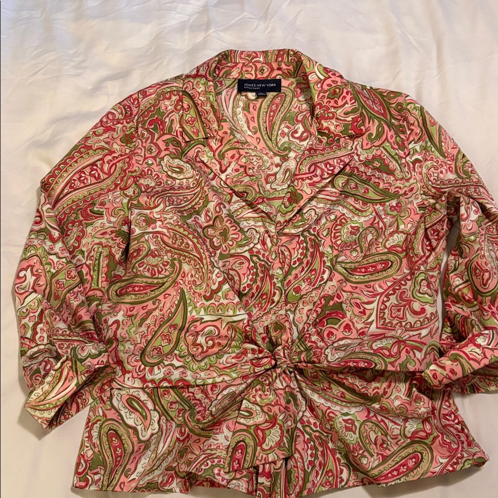 Jones New York Signature Paisley Top in Pink and Green